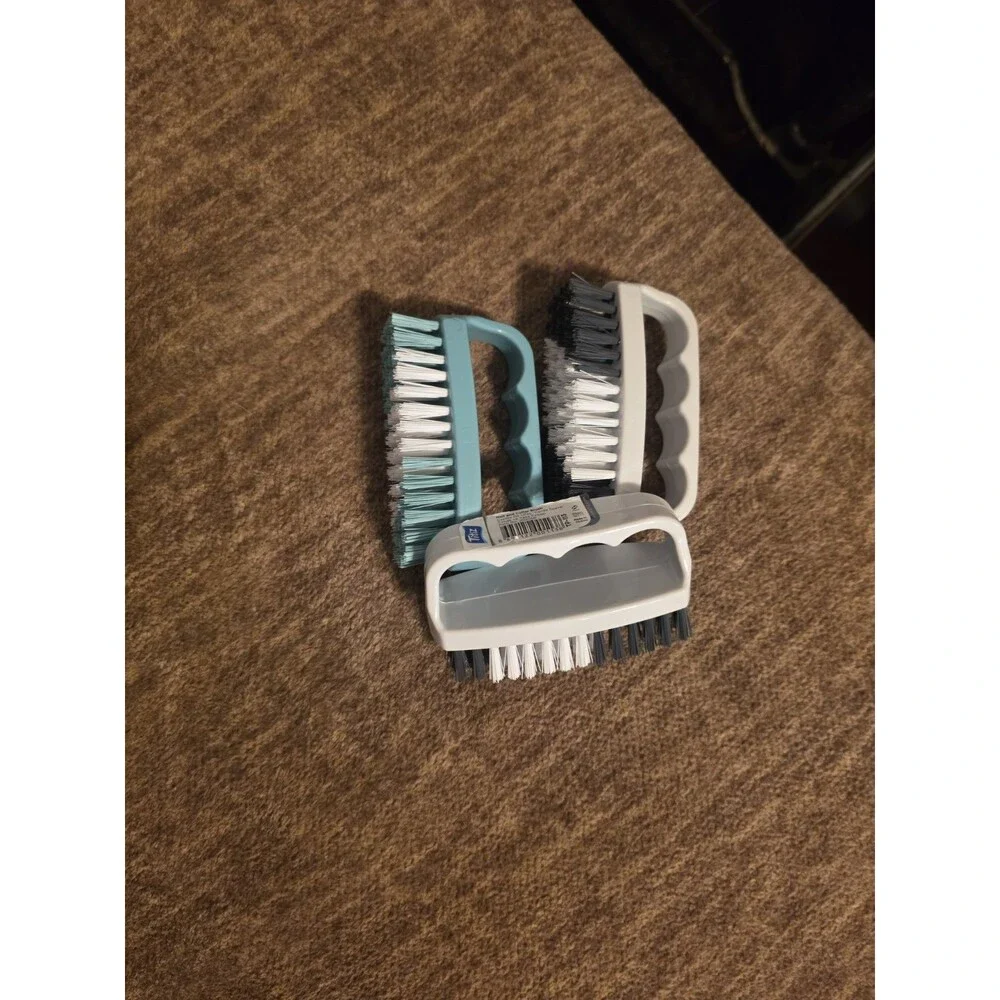 3 Nail And Collar Brush/cleaning